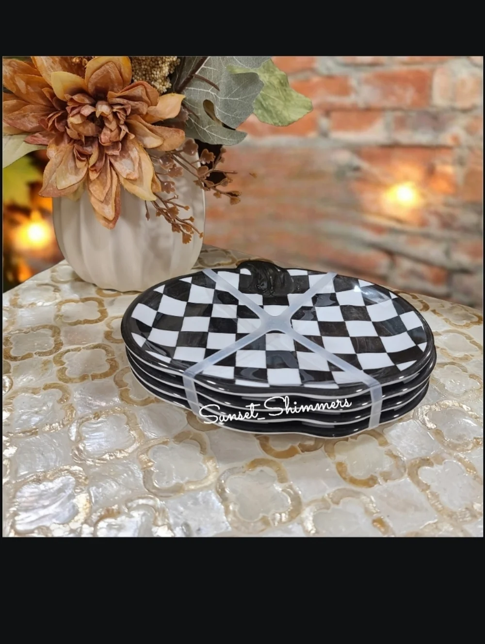 4 Courtly Check Fall 8